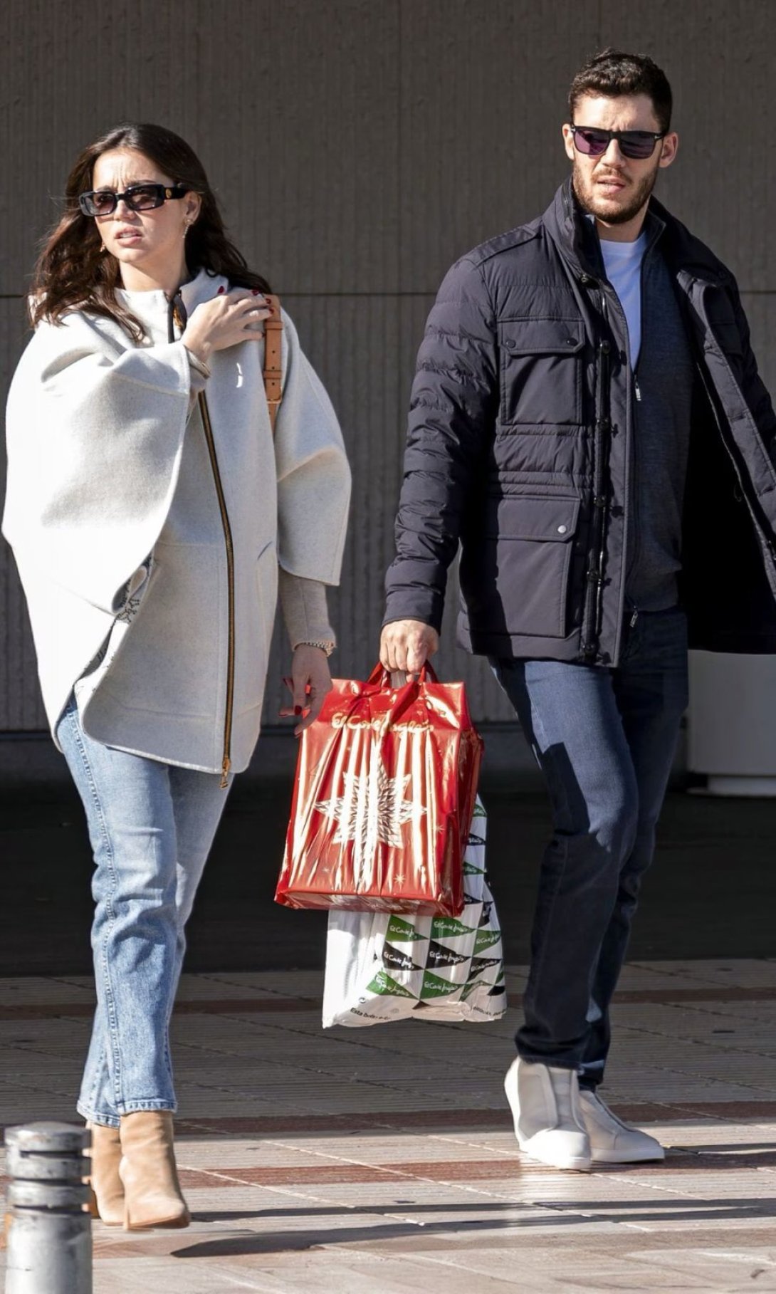 Ana de Armas junto a Manuel Anido Cuesta en Madrid.