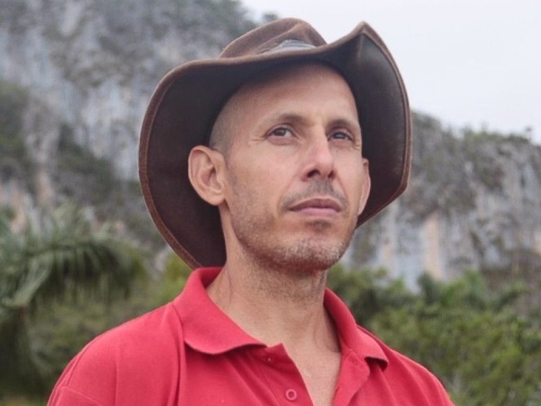 Ariel Ruiz Urquiola, científico cubano.