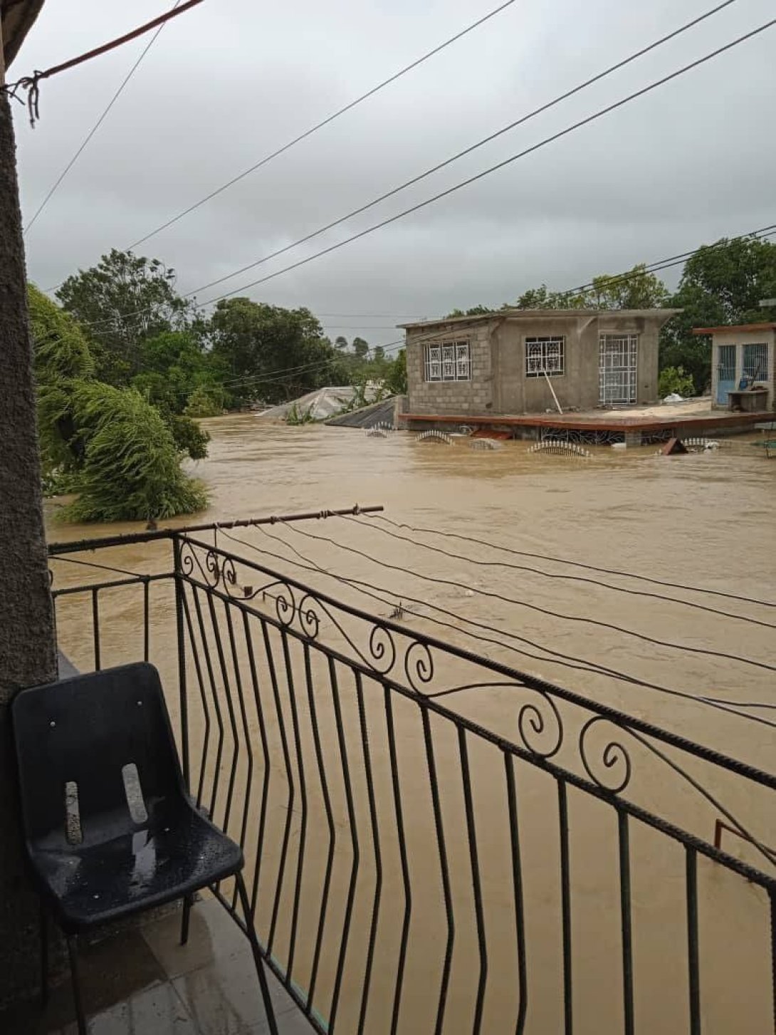 Inundaciones en Cueto, Holguín, provocadas por el Huracán Melissa (2025).