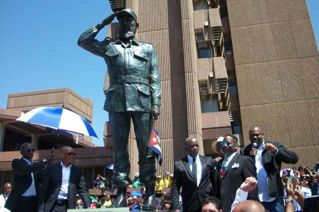 Estatua de Fidel Castro en Sudáfrica.