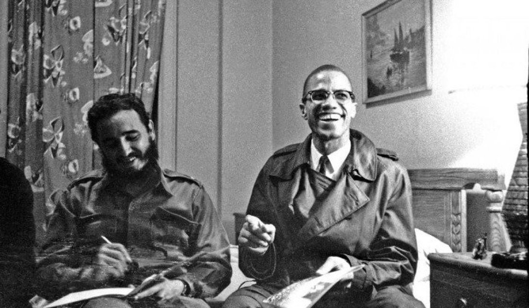 Fidel Castro junto a Malcolm X.