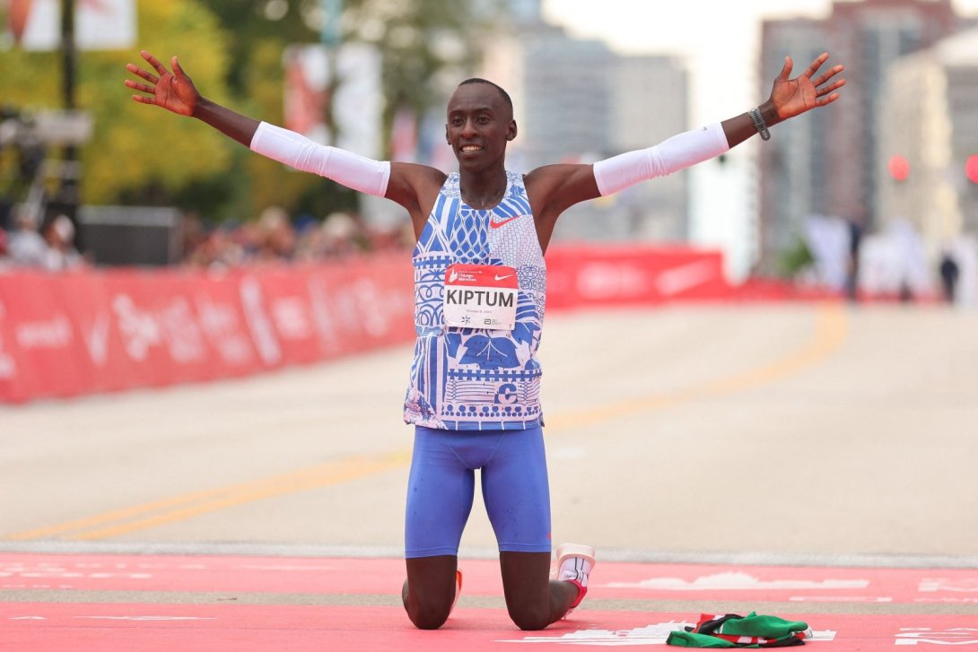 El recordista mundial de maratón, Kelvin Kiptum.