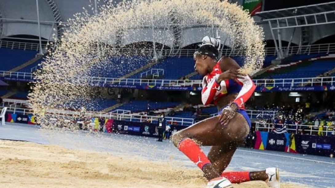 Leyanis Pérez, atleta cubana de triple salto.