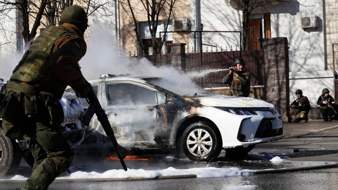 Explosión de un coche en Ucrania. 