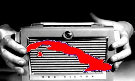 Radio RCA Víctor con mapa de Cuba.