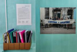 Detalle de la preparación de "Embajada", Movimiento San Isidro Sala de Arte Joven en Madrid